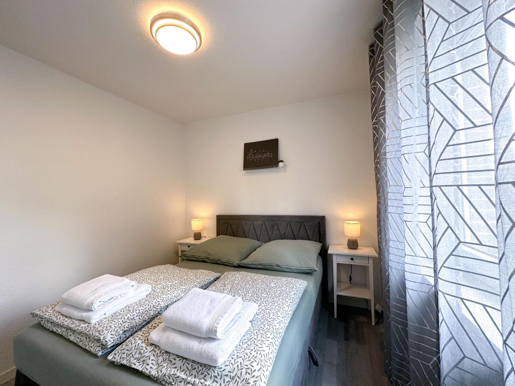 Stilvolles, Frisch Renoviertes 2Zi Apartment Mit Kueche Und Balkon In Kliniknaehe Bad Oeynhausen Bagian luar foto